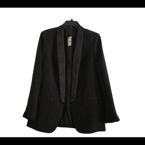 Never worn Women’s blazer